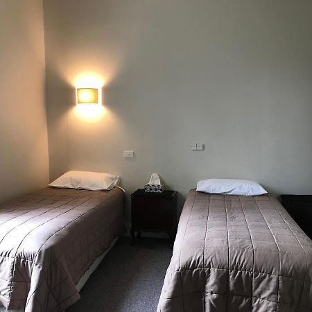Lovett Lodge Invercargill Bagian luar foto